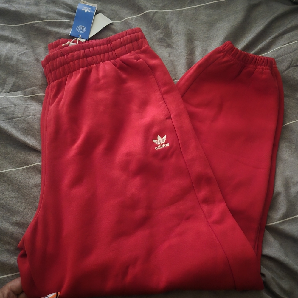 Red XL Adidas sweatpants